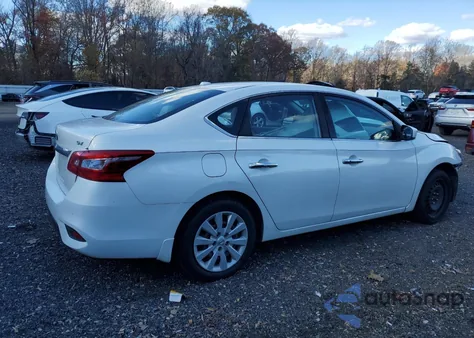 2017 Nissan Sentra S из США, поврежденный, VIN 3N1AB7AP4HY290167